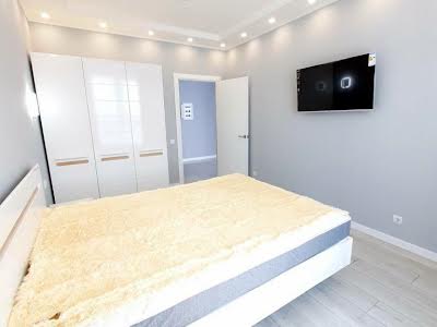квартира за адресою Ревуцького вул., 40 Б