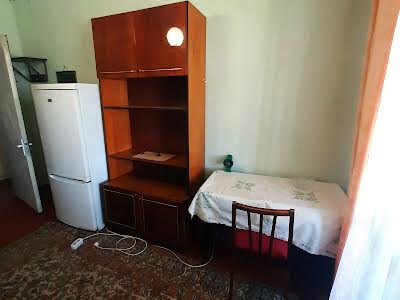 кімната за адресою Володимира Івасюка просп. (Героїв Сталінграду), 48
