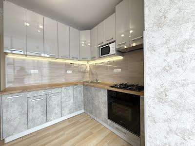 квартира за адресою Миру вул., 3