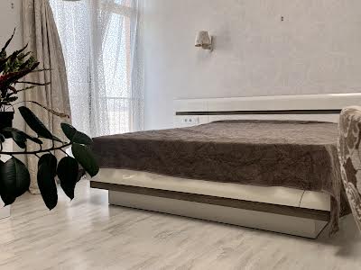 квартира за адресою Регенераторна вул., 4 к8