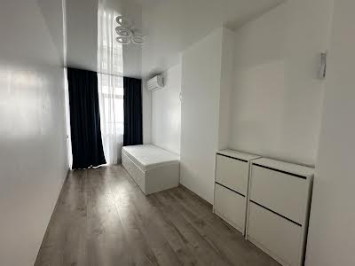 квартира за адресою Білоруська вул., 36А