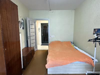 квартира за адресою Київ, Микільсько-Слобідська вул., 4