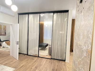 квартира за адресою Бульварно-Кудрявська вул. (Воровського), 17