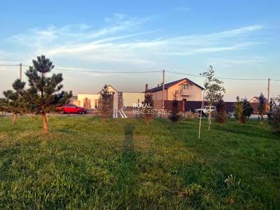 будинок за адресою синьоозерна