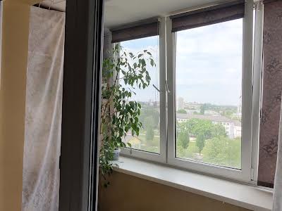квартира за адресою Машинобудівників вул., 17а