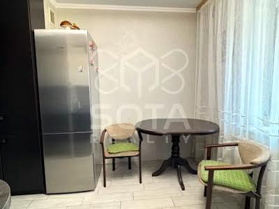 квартира за адресою Миропільська вул., 37