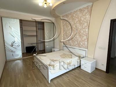 дом по адресу 46 Садова вулиця