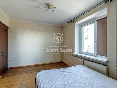 квартира по адресу Азербайджанская ул. (Бакинських Комісарів), 16/1