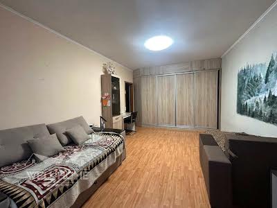 квартира по адресу Київська ул., 20