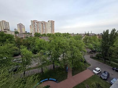 квартира за адресою Олександра Лазаревського вул. (Мініна), 9