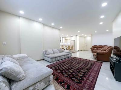 квартира за адресою Федора Ернста вул., 16-Б