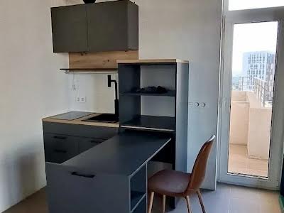 квартира за адресою Митрополита Василя Липківського вул. (Урицького), 37-В