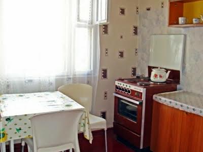 квартира за адресою Академіка Глушкова просп., 35