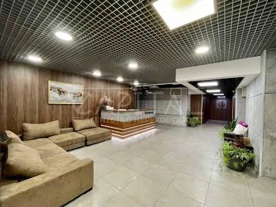 квартира за адресою Авіаконструктора Антонова вул., 2-Б