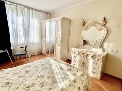 квартира по адресу Днепровская набережная ул., 25