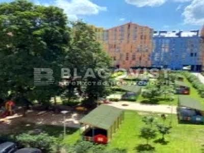 квартира за адресою Регенераторна вул., 4