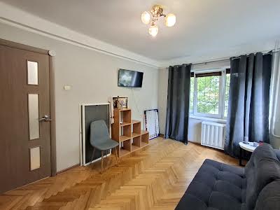 квартира по адресу Чёрных Запорожцев ул. (Петра Запорожця), 6