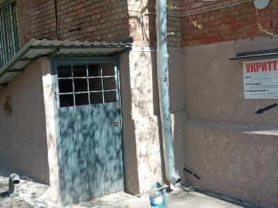 квартира за адресою Михайла Стельмаха вул., 12