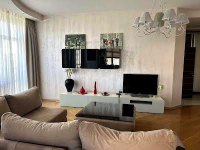 квартира по адресу Кловский спуск, 5