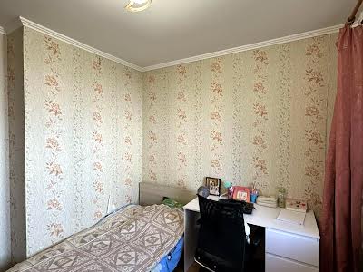 квартира по адресу Героев Днепра ул., 42-Б
