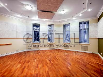 коммерческая по адресу Жилянская ул., 5/60