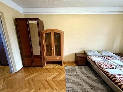 квартира за адресою Харківське шосе, 21/3