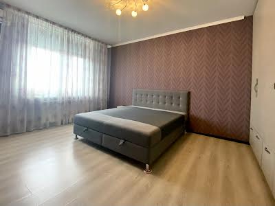 квартира по адресу Киев, Авиаконструктора Игоря Сикорского ул. (Танковая), 4-В