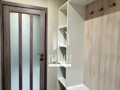 квартира за адресою Київ, Салютна вул., 2