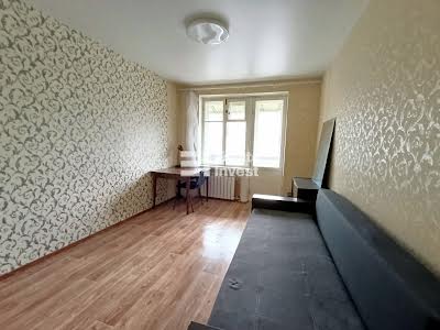 квартира за адресою Старицького вул., 26