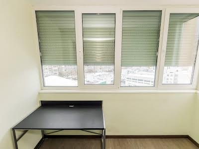 квартира за адресою Драгоманова вул., 25