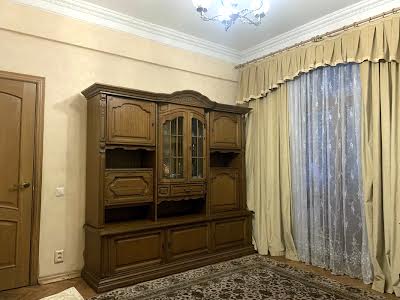 квартира по адресу Голосеевский просп. (40-летия Октября), 92