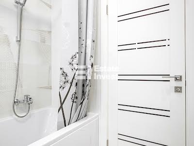 квартира за адресою Борткевича вул., 5