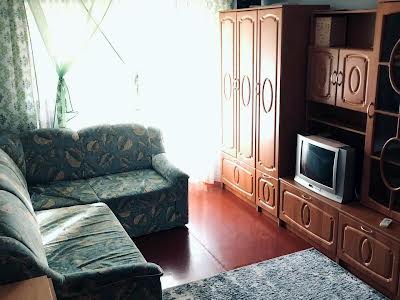 квартира за адресою Харківських Дивізій вул., 13
