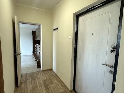 квартира по адресу Червоной Калины просп. (Владимира Маяковского), 8