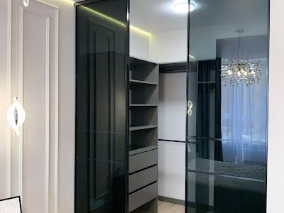 квартира за адресою Радісна, 4