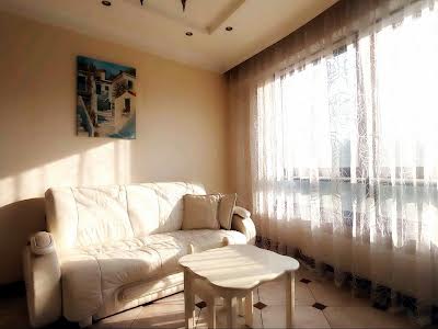квартира за адресою Голосіївський просп. (40-річчя Жовтня), 60