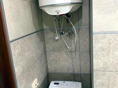 квартира за адресою Софії Русової вул., 7