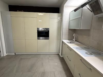 квартира за адресою Урлівська вул., 38