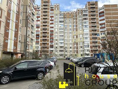 квартира по адресу Червоной Калины просп. (Владимира Маяковского), 38Б