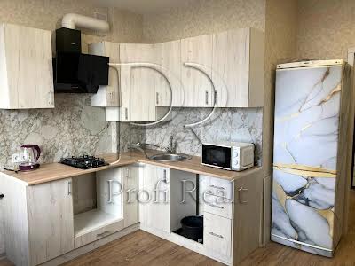 квартира за адресою Теплична вул., 58