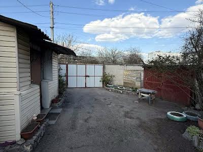 будинок за адресою Ґарета Джонса вул. (Спартака), 14