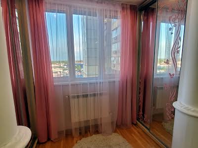 квартира по адресу Ларисы Руденко ул., 10-Г