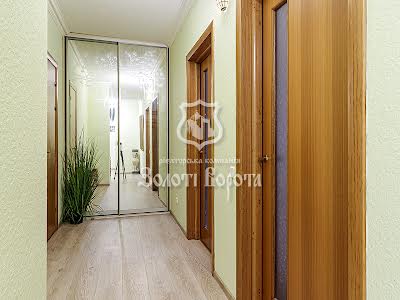 квартира за адресою Дмитра Чижевського вул. (Петра Чаадаєва), 2в
