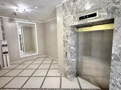 квартира за адресою Дніпровська набережна вул., 14Б