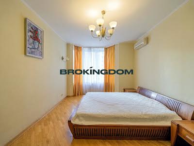 квартира по адресу Степана Руданского ул., 4-6