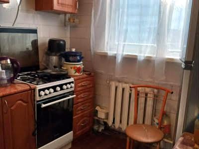 квартира за адресою Зернова вул., 6/6