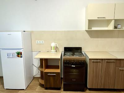 квартира по адресу Ревуцкого ул., 40-Г