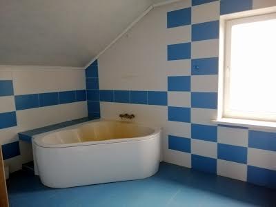 будинок за адресою с. Крушинка, Київська