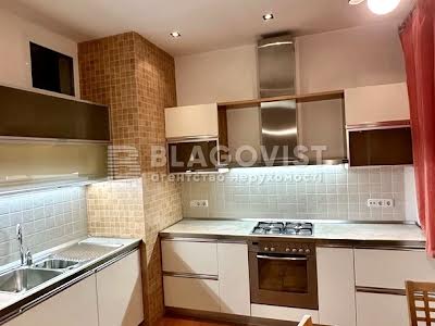 квартира за адресою Київ, Тарасівська вул., 3