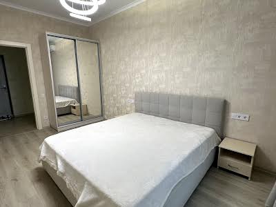 квартира за адресою Зарічна вул., 1а